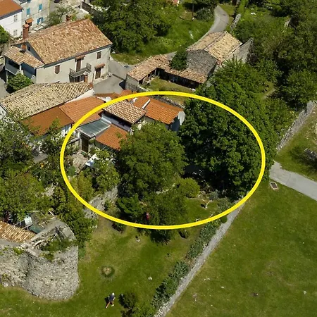 Lägenhet Pod Lipom Roč